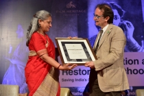 3 - Jaya Bachchan felicitates Mr. Gianluca Farinelli at the Opening Ceremony