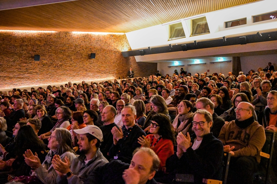 Film Heritage Foundation’s restoration of Pradip Krishen and Arundhati Roy’s cult film “In Which Annie Gives It Those Ones” (1989) had its world premiere at the 76th Berlin International Film Festival 2026 (Berlinale)