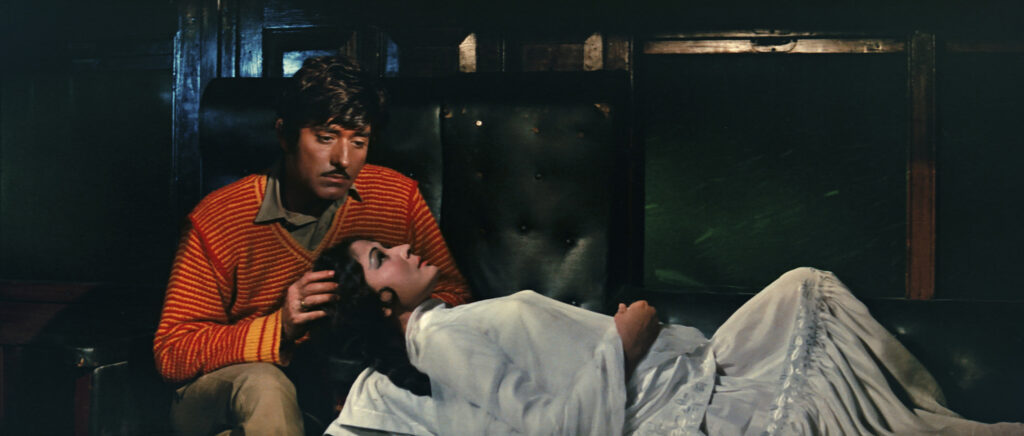Film Heritage Foundation’s 4K Restoration of Kamal Amrohi’s Masterpiece “Pakeezah” (1972) to have its world premiere at the prestigious Festival Lumière in Lyon, France followed by the UK premiere at the London Film Festival